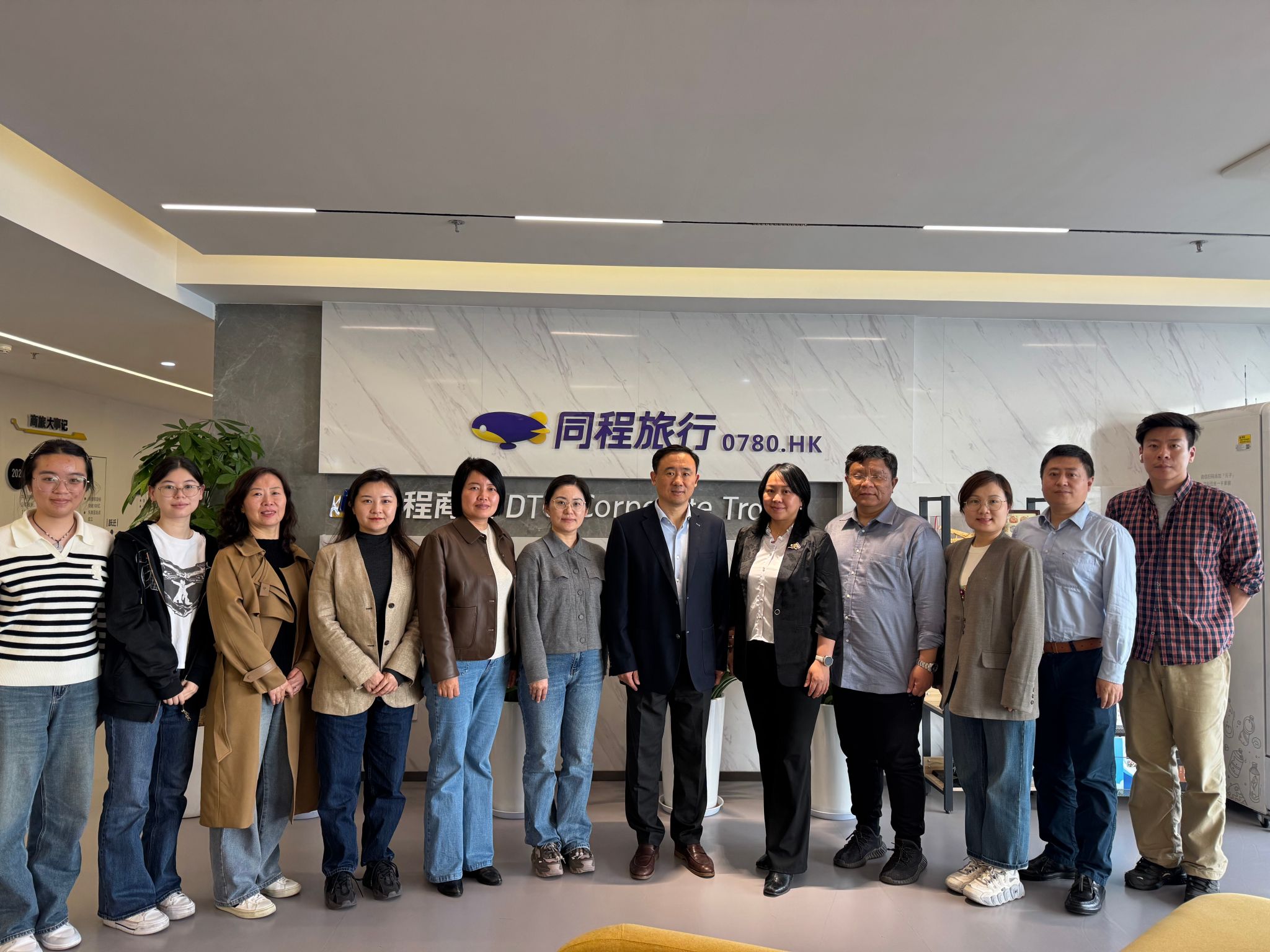 外国语学院、人文学院赴同程商旅开展访企拓岗专项活动